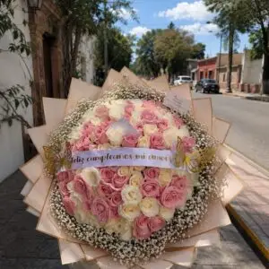 Ramo de 100 rosas